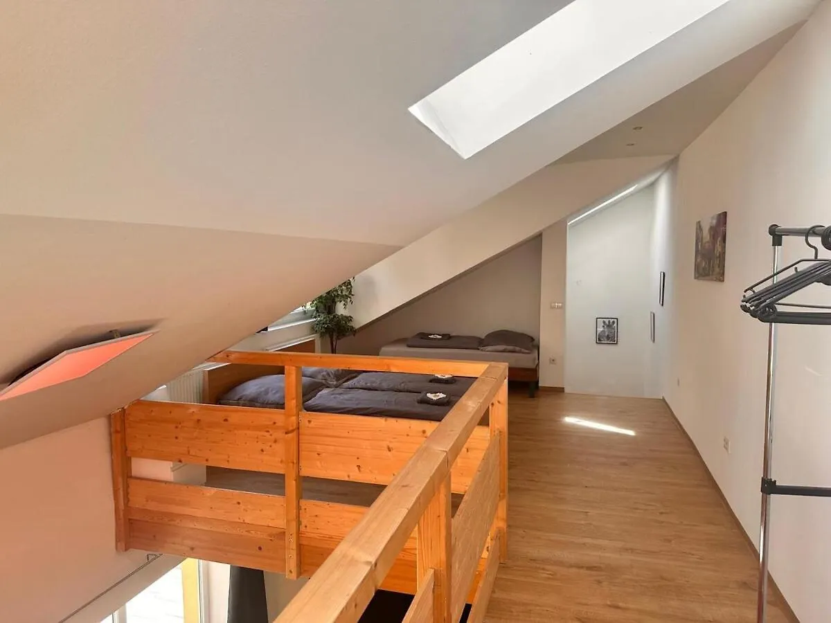 Full Premium City Villa - 2 Bedrooms For 5 People - Near Metro Vienna Austria